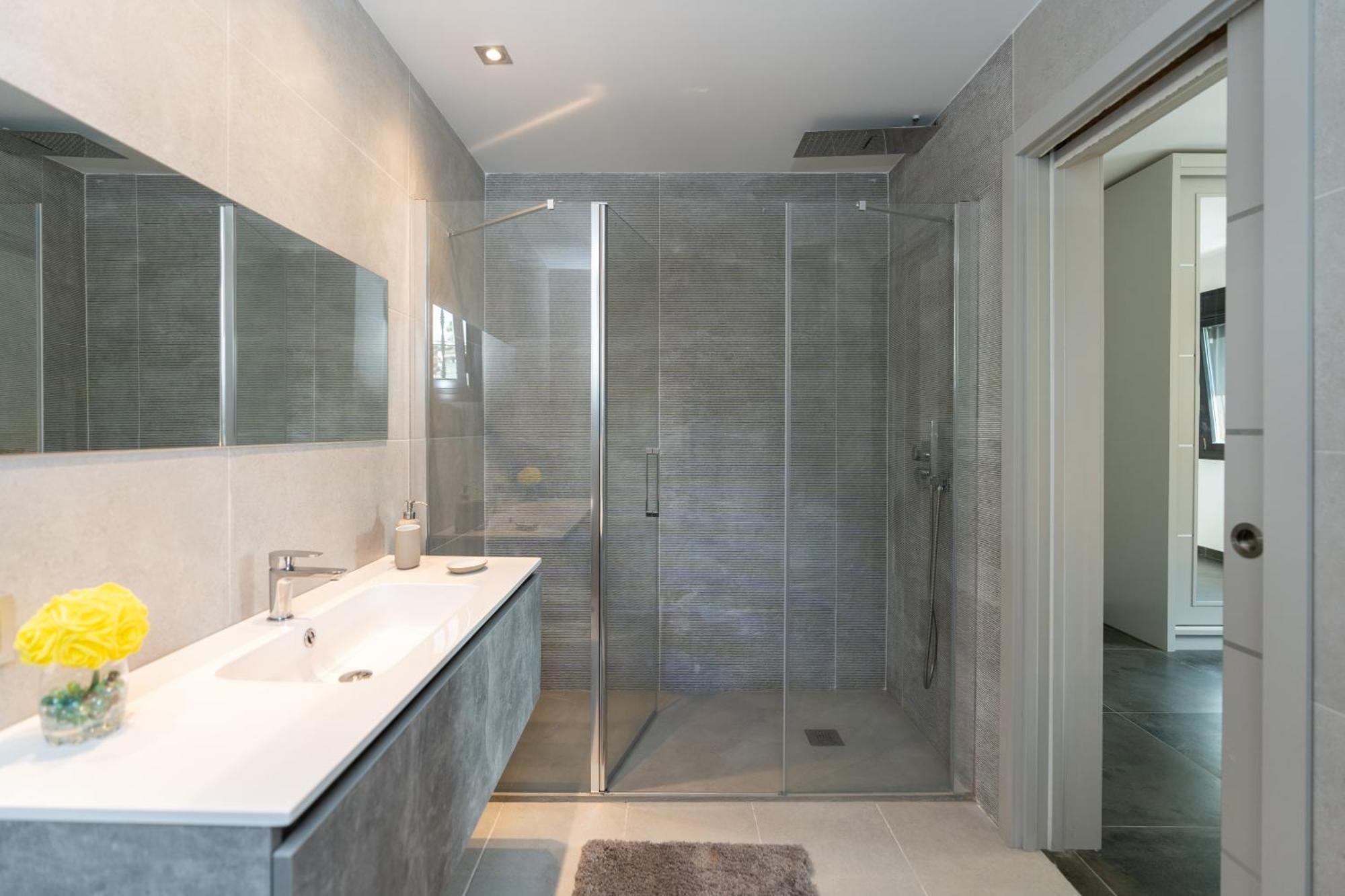 Newly Renovated 6 Bdrm Grand W Pool And Views Apartamento Marbella