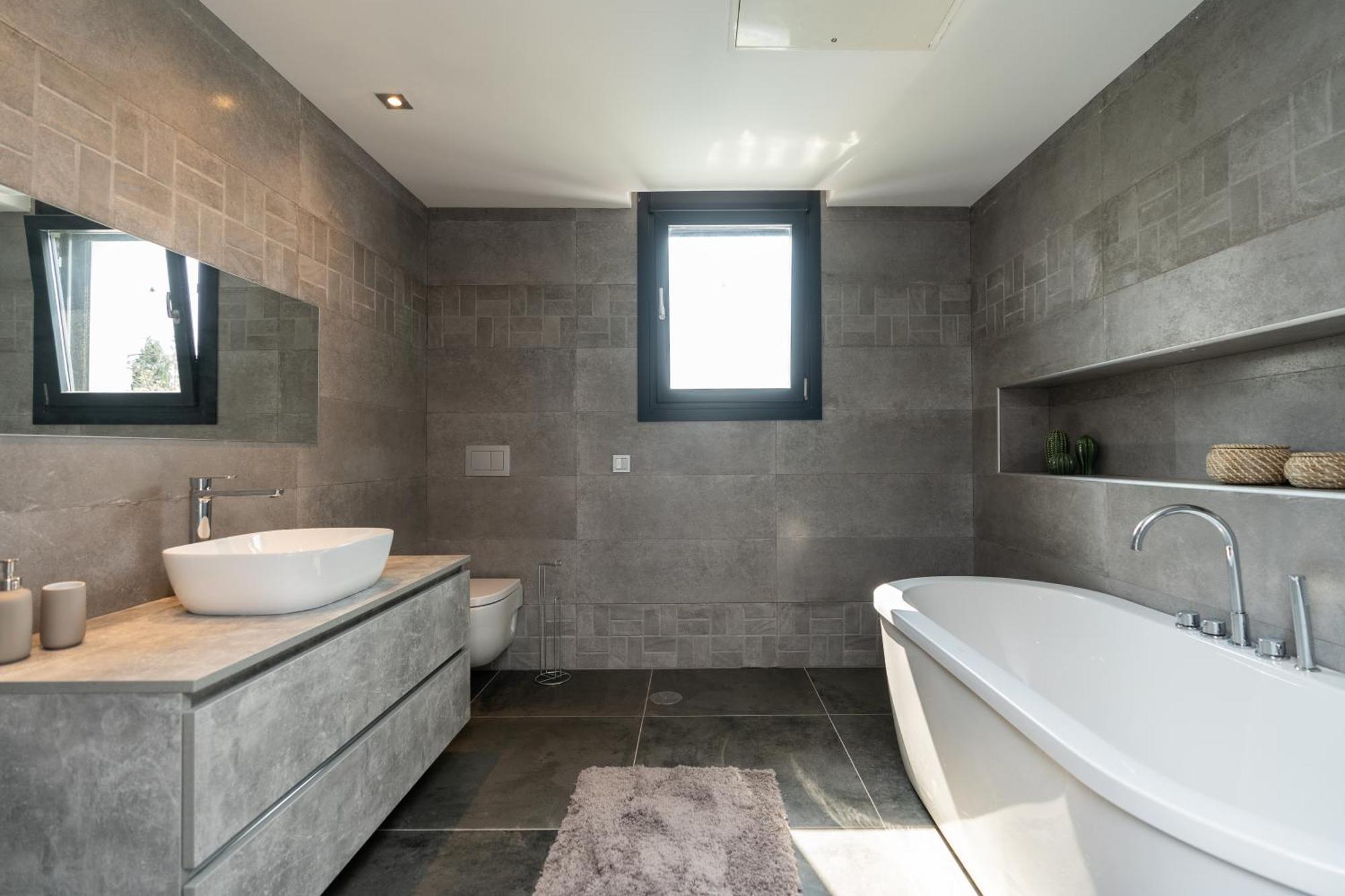 Newly Renovated 6 Bdrm Grand W Pool And Views Apartamento *