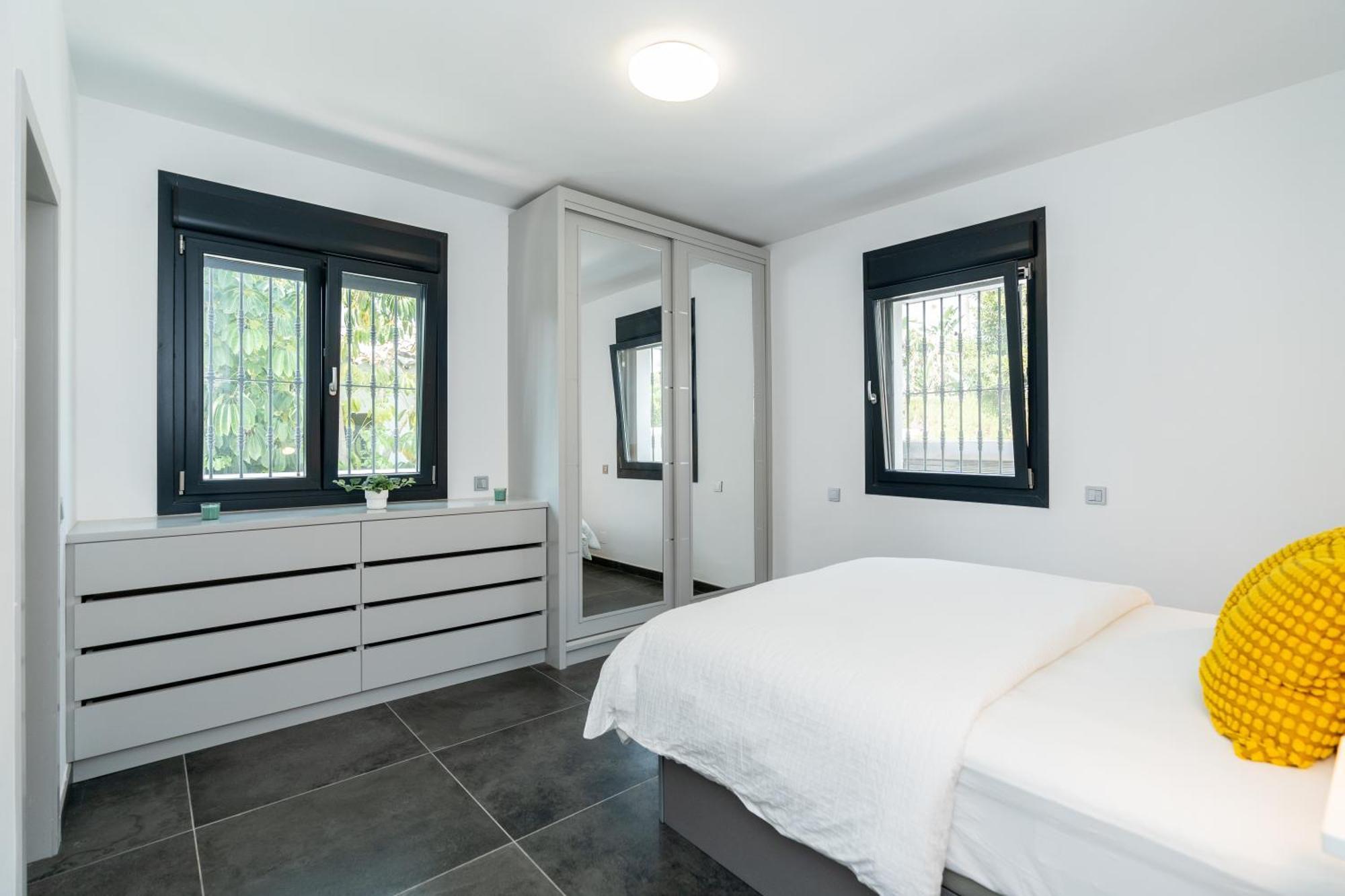 Newly Renovated 6 Bdrm Grand W Pool And Views Apartamento